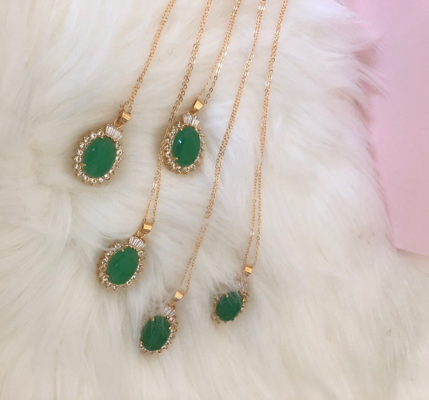 Green Jade Gold Out Lined Crown Pendant